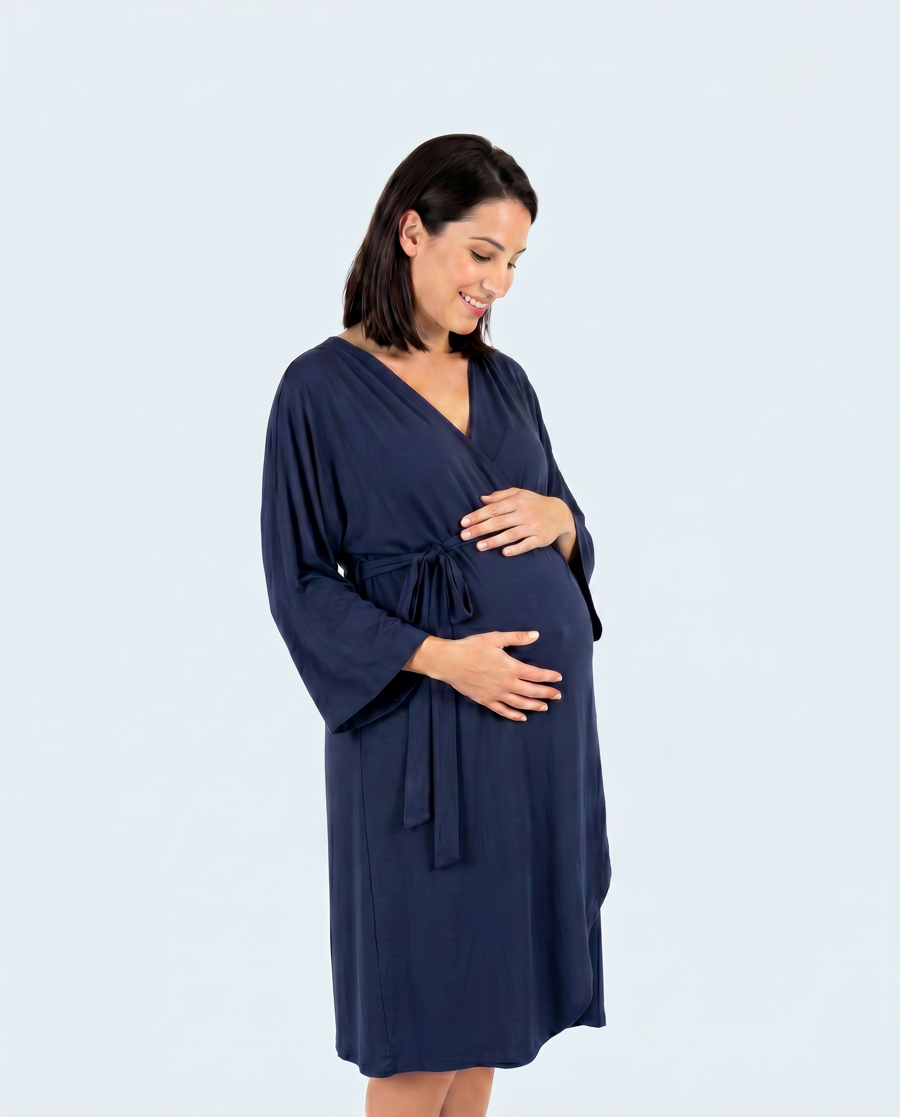 Are Stylish Maternity Hospital Gowns Worth It? Here’s How to Choose the Most Comfortable Gown for Labor & Delivery